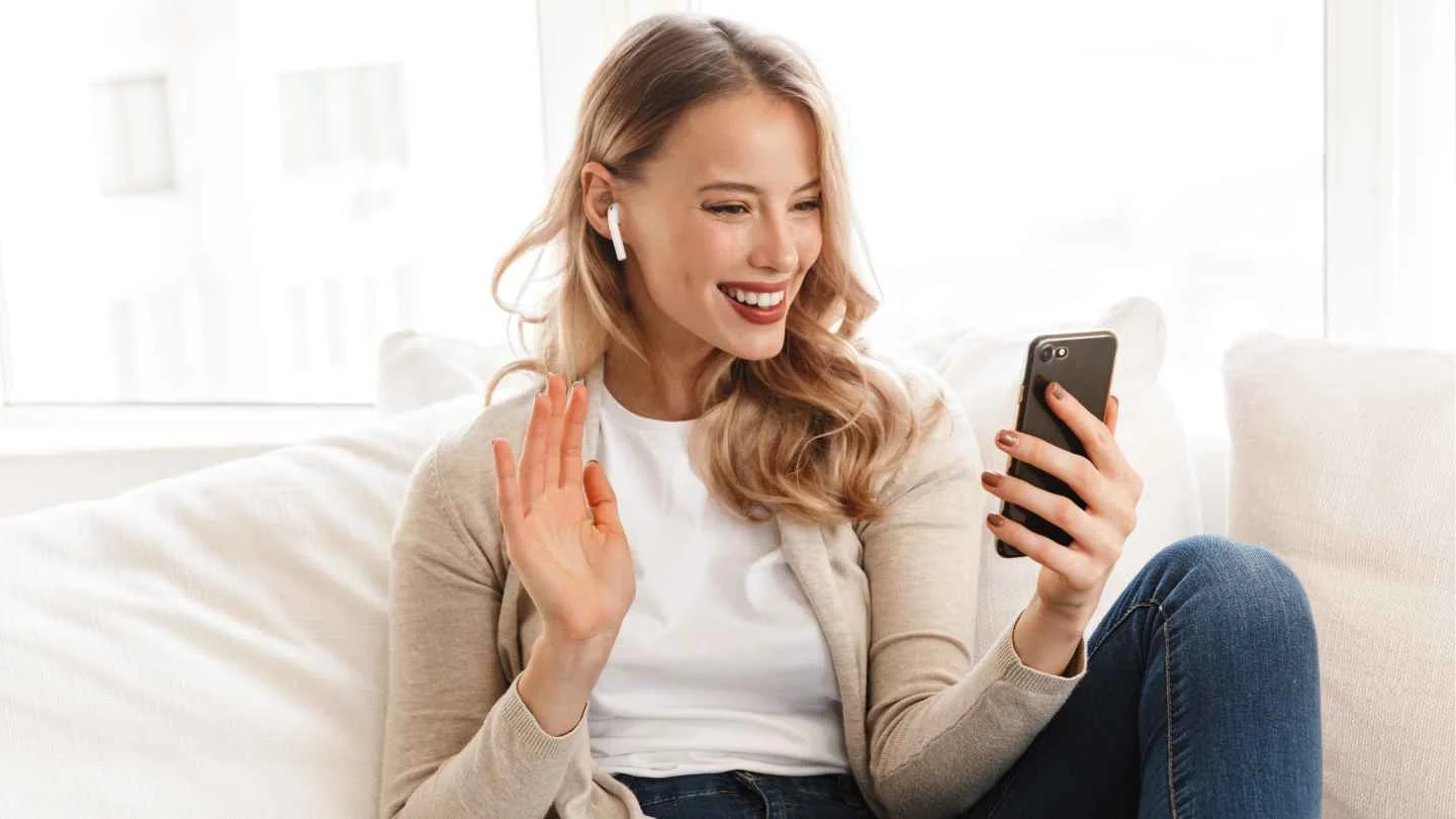 Videocall Malaysia: 7 Situasi Bila Video Lebih Bermakna